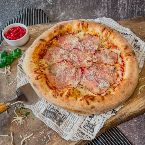 Prosciutto Crudo e Fungi Pizza 650g